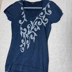 Tryst Graphic Tee Womens Small Y2K Excellent Studded Scroll Puff Sleeve